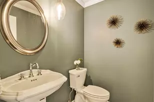 690 Honeysuckle Dr, Naperville, IL 60540 - Photo 22