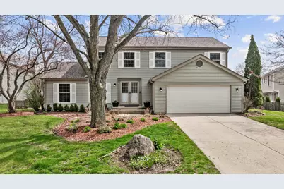 690 Honeysuckle Drive, Naperville, IL 60540 - Photo 1