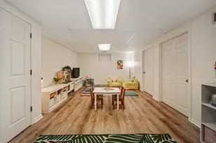 690 Honeysuckle Dr, Naperville, IL 60540 - Photo 20