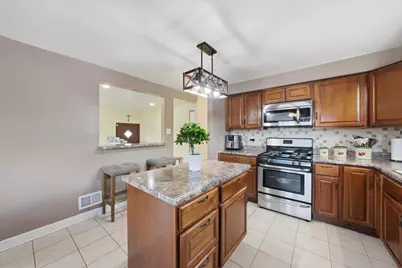 14828 Saint Louis Avenue, Midlothian, IL 60445 - Photo 12