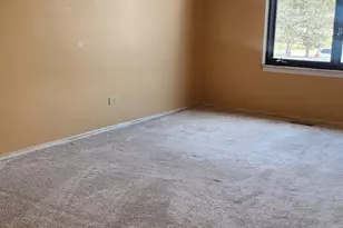548 Alton Ct, Carol Stream, IL 60188 - Photo 6