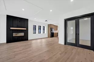 218 N Park Ave, Lombard, IL 60148 - Photo 4