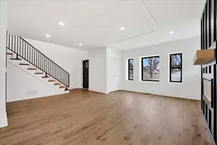 218 N Park Ave, Lombard, IL 60148 - Photo 10