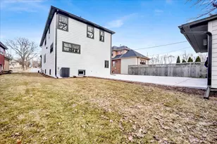 218 N Park Ave, Lombard, IL 60148 - Photo 46