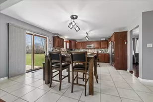 22124 Meadow Lake Pl, Richton Park, IL 60471 - Photo 12