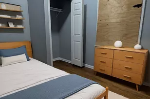 8601 S Kingston Ave, Chicago, IL 60617 - Photo 10