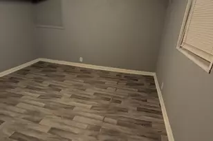 8601 S Kingston Ave, Chicago, IL 60617 - Photo 26