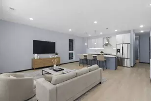 5830 N Lincoln Ave, Chicago, IL 60659 - Photo 2