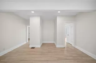 [Address not provided], Wheaton, IL 60187 - Photo 16