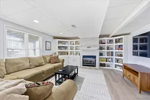 2984 Marshfield Ct, Elgin, IL 60124 - Photo 32