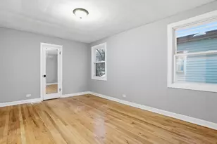 8011 S Dante Ave, Chicago, IL 60619 - Photo 8