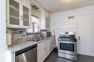 8108 S Wood St, Chicago, IL 60620 - Photo 8