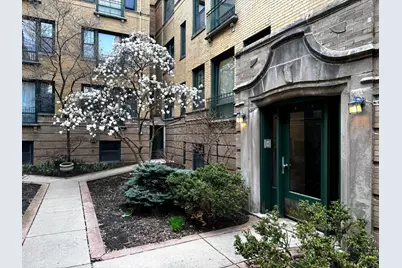 7031 N Sheridan Road #2E, Chicago, IL 60626 - Photo 2