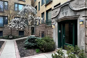 7031 N Sheridan Rd, Chicago, IL 60626 - Photo 2