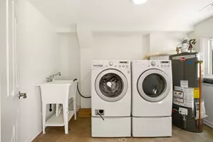 215 Hibbard Rd, Wilmette, IL 60091 - Photo 26