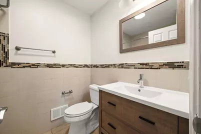 215 Hibbard Road, Wilmette, IL 60091 - Photo 20