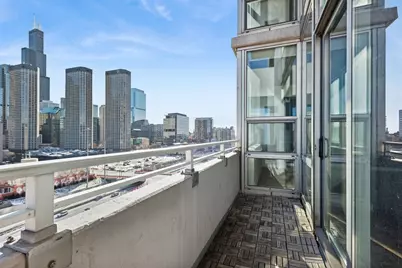 737 W Washington Boulevard #1003, Chicago, IL 60661 - Photo 2