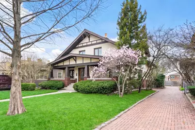 82 Lawton Road, Riverside, IL 60546 - Photo 2