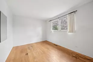 817 Belair Dr, Darien, IL 60561 - Photo 14