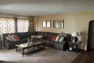 2421 187th Pl, Lansing, IL 60438 - Photo 4