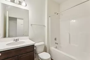 133 Stowe Ct, Fox Lake, IL 60020 - Photo 12