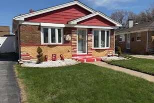 15541 6th Ave, Phoenix, IL 60426 - Photo 2