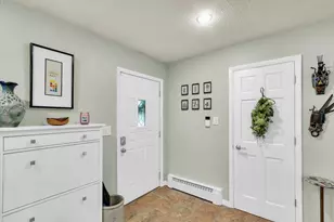 611 Ventura Rd, Champaign, IL 61820 - Photo 8