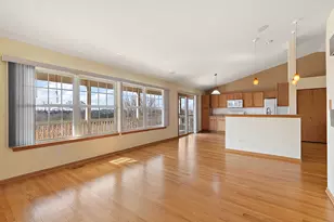 6881 Geneva Dr, Tinley Park, IL 60477 - Photo 10