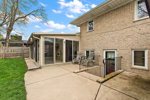 15120 Spruce Ln, Oak Forest, IL 60452 - Photo 30