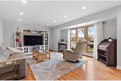 15120 Spruce Lane, Oak Forest, IL 60452 - Photo 6