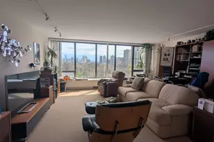 2800 N Lake Shore Dr, Chicago, IL 60657 - Photo 2