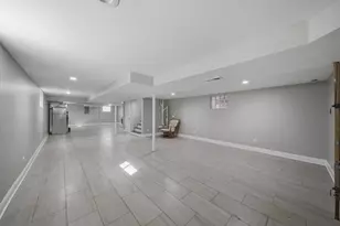 320 W 101st Pl, Chicago, IL 60628 - Photo 18
