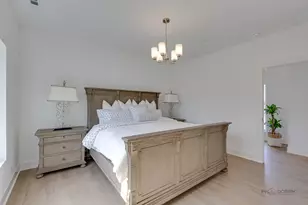 19 Marina Dr, Des Plaines, IL 60016 - Photo 18