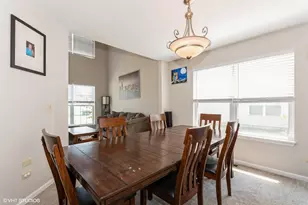 1811 Prairie Ridge Dr, Plainfield, IL 60586 - Photo 8