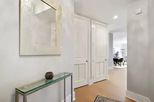 [Address not provided], Chicago, IL 60613 - Photo 2