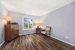 90 Golfview Ln, Frankfort, IL 60423 - Photo 10