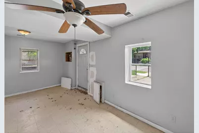 7340 S Maryland Avenue, Chicago, IL 60619 - Photo 2