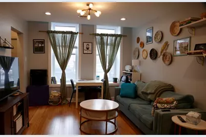 834 N Mozart Street #1F, Chicago, IL 60622 - Photo 2