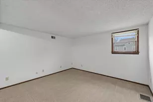 21 E Linn St, Piper City, IL 60959 - Photo 16