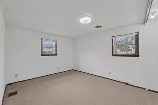 21 E Linn St, Piper City, IL 60959 - Photo 14