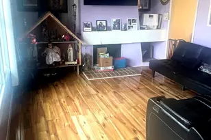 1852 Center Dr, Carpentersville, IL 60110 - Photo 4