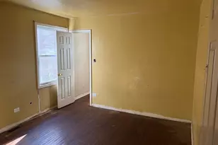 15129 Lexington Ave, Harvey, IL 60426 - Photo 4