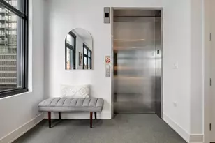 668 N Kingsbury St, Chicago, IL 60654 - Photo 6