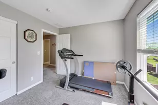 2631 Carlisle Ln, Hampshire, IL 60140 - Photo 20