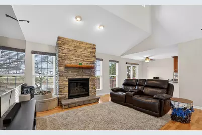 125 Ione Drive #A, South Elgin, IL 60177 - Photo 8