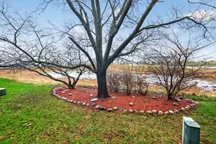 125 Ione Dr, South Elgin, IL 60177 - Photo 40