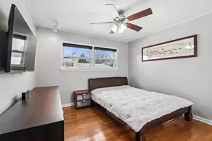 9738 Keystone Ave, Skokie, IL 60076 - Photo 12