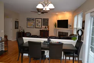 2990 Peachtree Cir, Aurora, IL 60502 - Photo 4