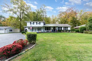 11051 W Elmwood Ct, Mokena, IL 60448 - Photo 2