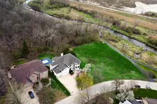 441 Delaware Cir, Bolingbrook, IL 60440 - Photo 4